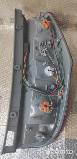 Фонарь задний H1 / starex