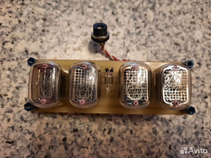 Часы на газоразрядных индикаторах ин-12А на микрок