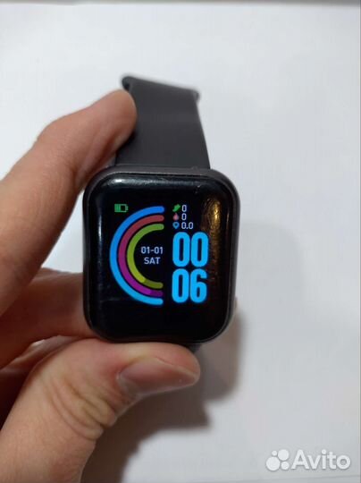 Электронные наручные часы