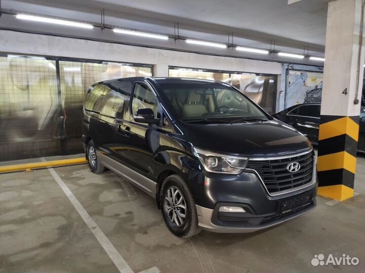 Hyundai H-1 2.5 AT, 2019, 329 467 км