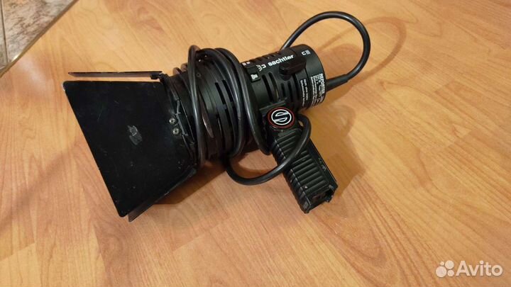 Свет для видеосъемки Sachtler Reporter 250H