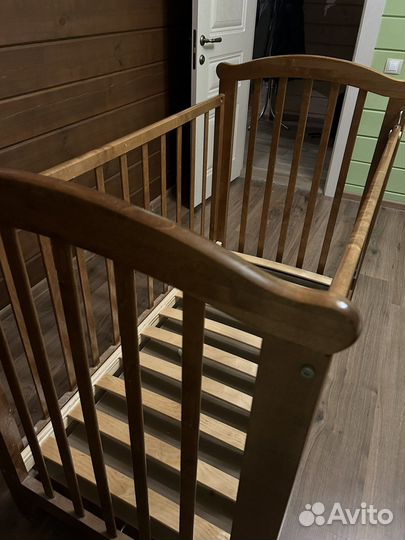 Детская кроватка Можга с матрасом