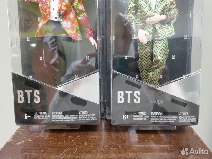Куклы BTS J-Hope и V Чон Хосок Ким Хэхён Mattel