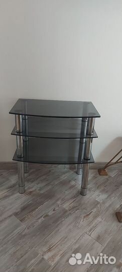 Стеклянная тумба