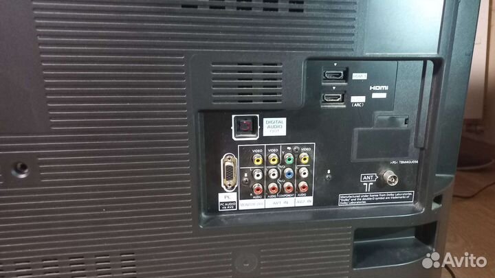 Телевизор Рanasonic Viera TX-LR42U20