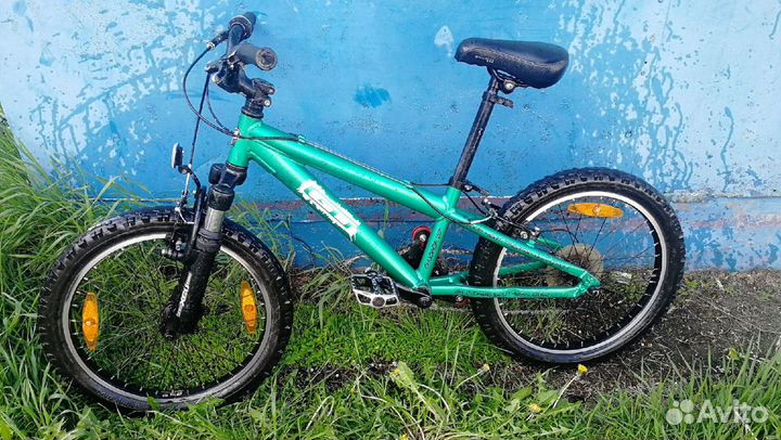 Горный скоростной велосипед GT Chucker 2.0