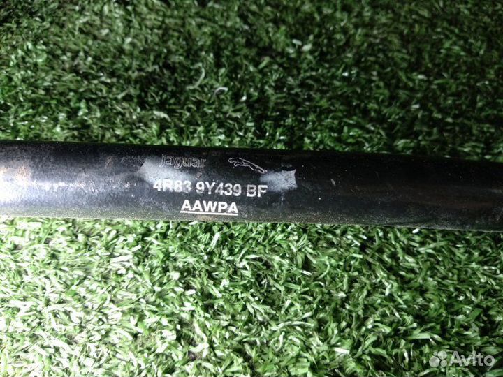 Патрубок системы охлаждения Land Rover Discovery 3