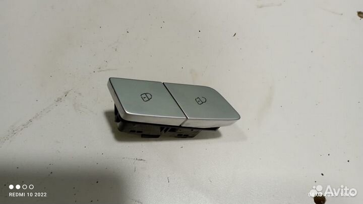 Кнопка центрального замка Chery Tiggo 8 Pro