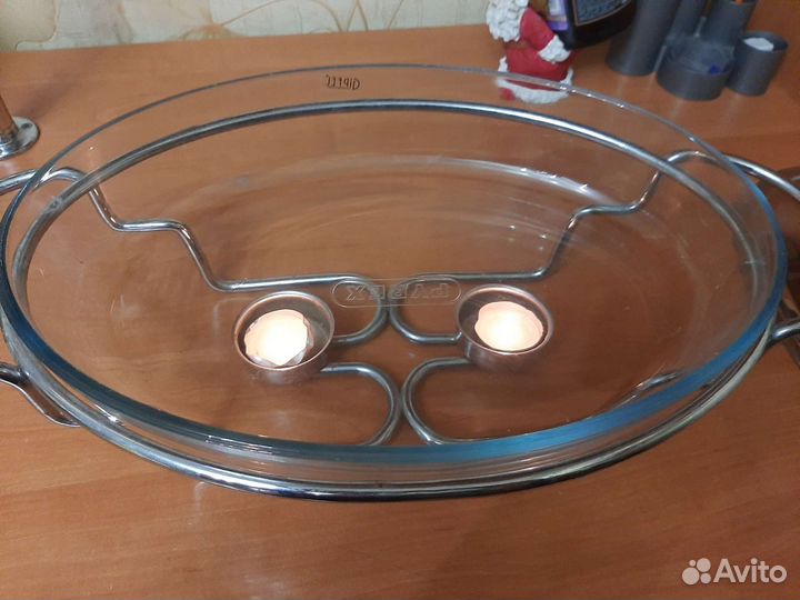 Стеклянная форма для подачи горячего к столу