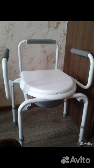 Стул и Кресло с санитарным оснащением