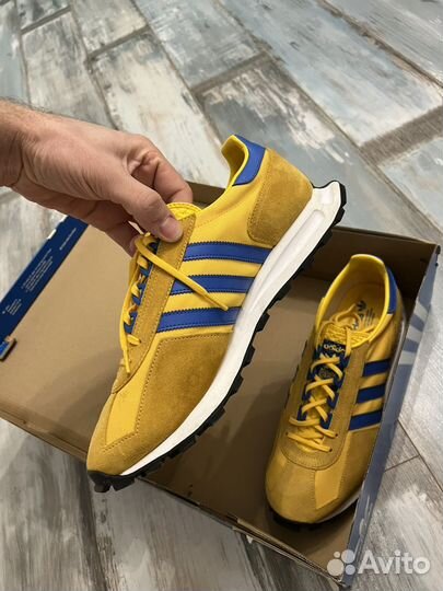 Adidas racing 1