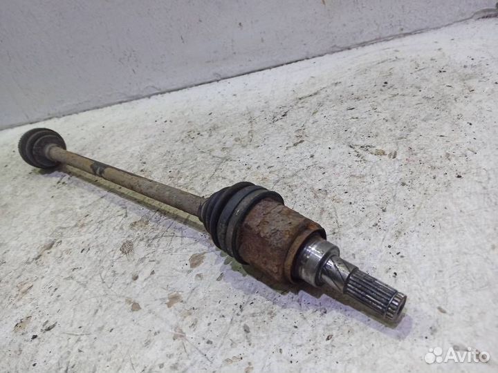 Привод задний Ниссан