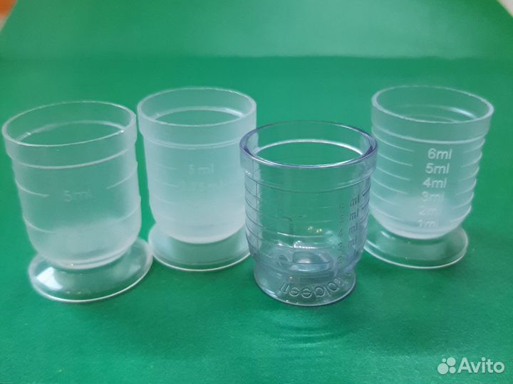 Мерный стаканчик, шприц, ложка