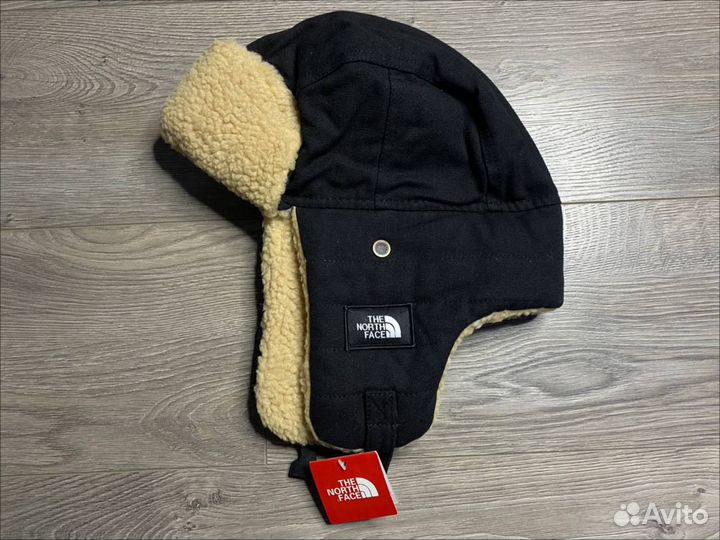 Шапка ушанка the north face черная