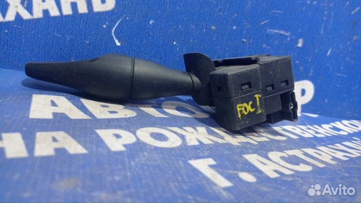 Переключатель поворотов Ford Focus 1 седан cdda