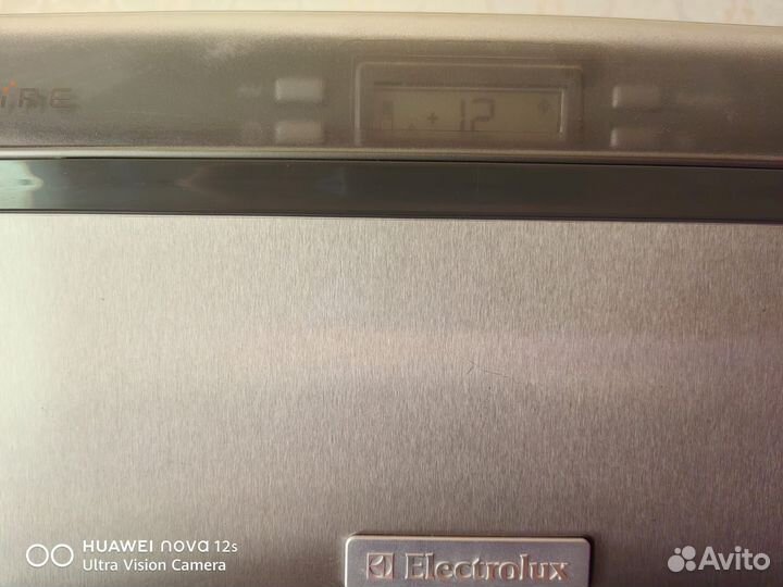 Холодильник Electrolux