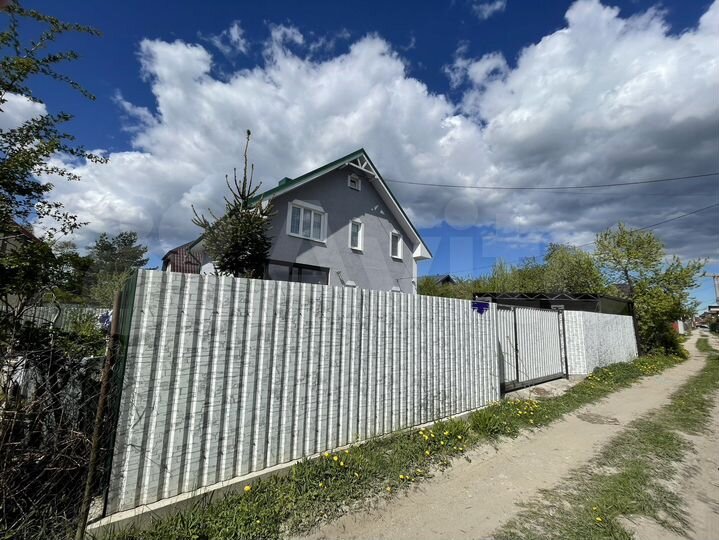 Дом 107,6 м² на участке 3,1 сот.