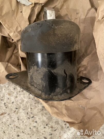 Подушки двигателя Honda accord 8