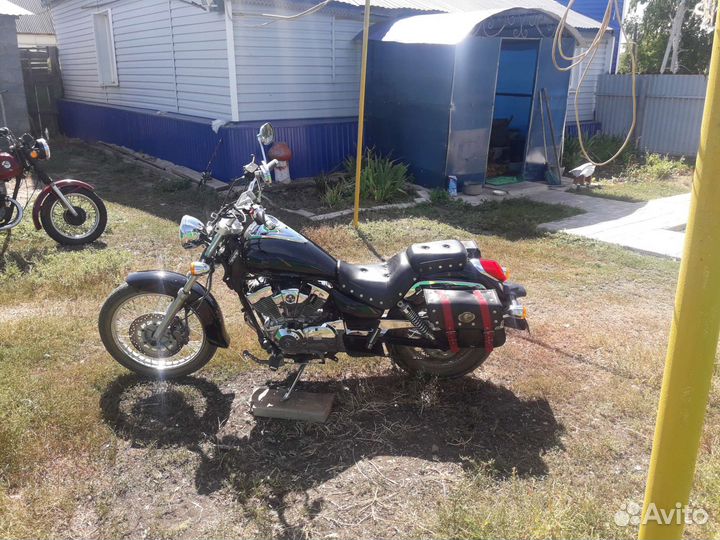 Продам мотоцикл лифан LF 250 -В