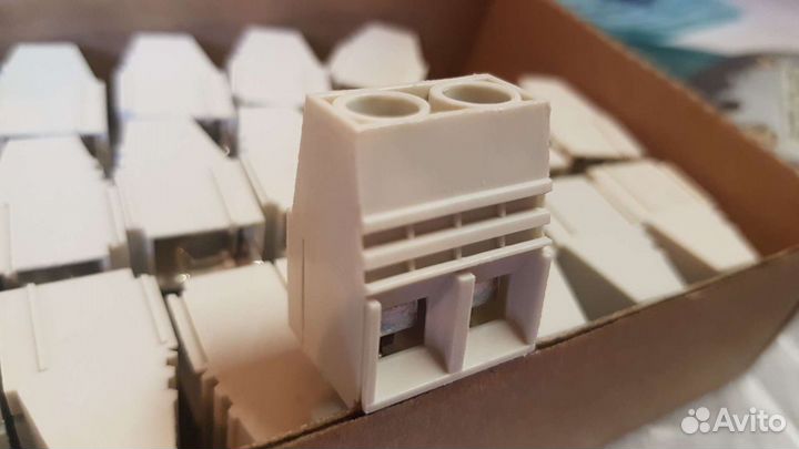 Клеммник на плату 57ампер