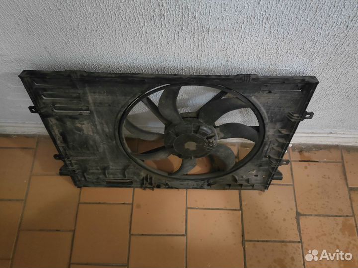 Вентилятор охлаждения двигателя wv т6