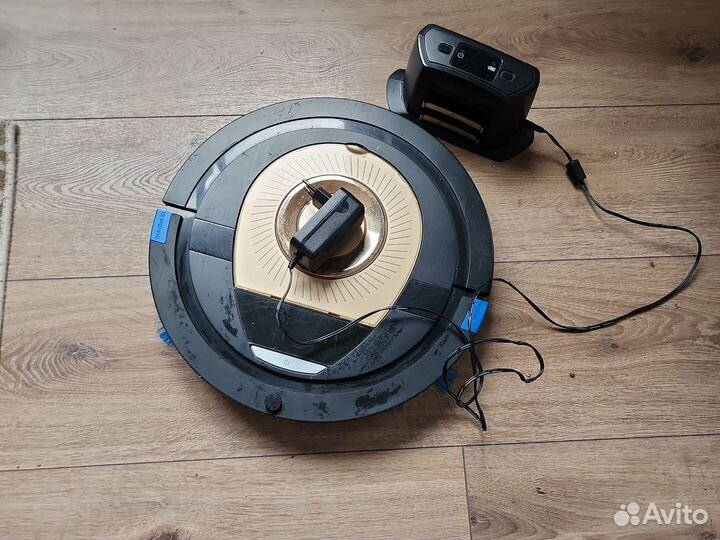 Робот пылесос