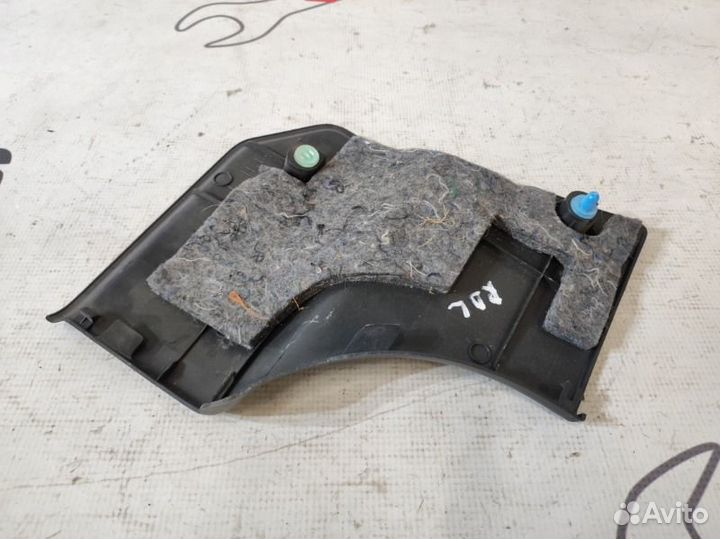 Накладка стойки передняя левая Honda Cr-V 2 RD8