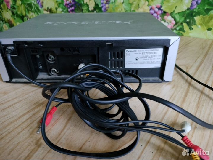 Видеомагнитофон panasonic