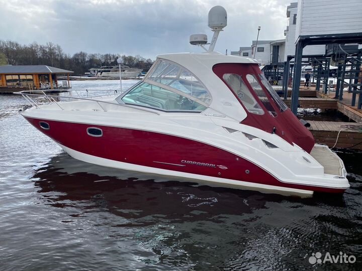 Круизный катер Chaparral 310 Signature