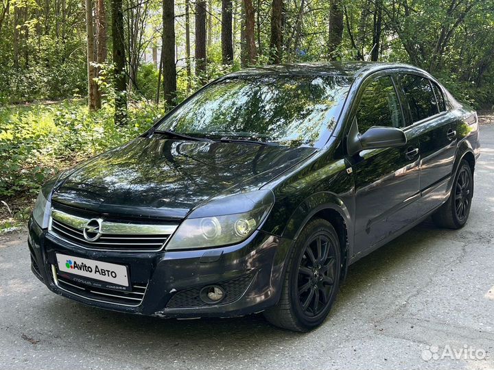 Opel Astra 1.8 МТ, 2008, 252 000 км