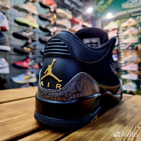 Кроссовки Air Jordan 3 Black History Month