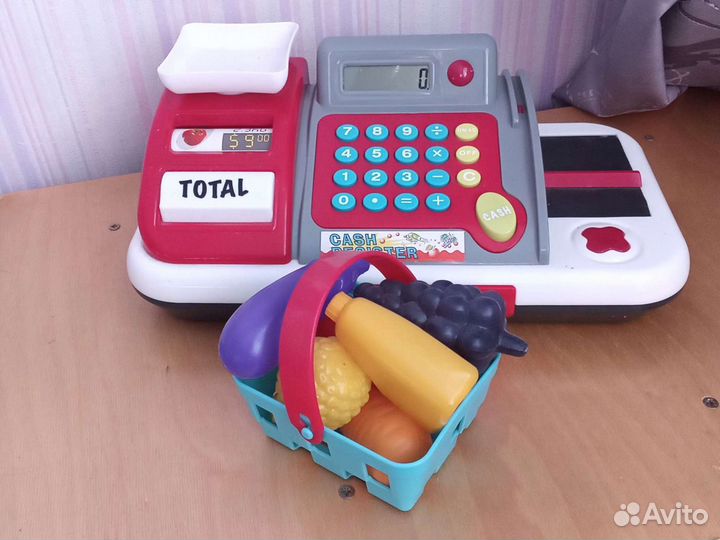 Игрушечная касса, гибкий трек, синтезатор, пианино