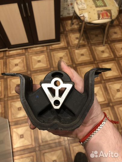 Опора двигателя (кпп) Nexia, Lanos, Chance