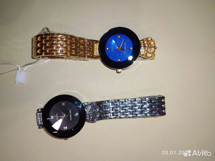 Часы новые