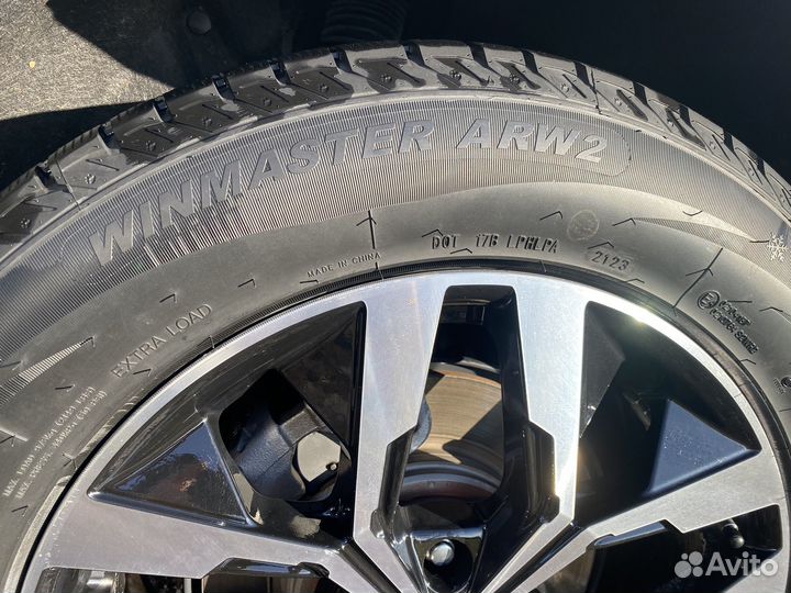 Arivo Winmaster ARW2 235/60 R18