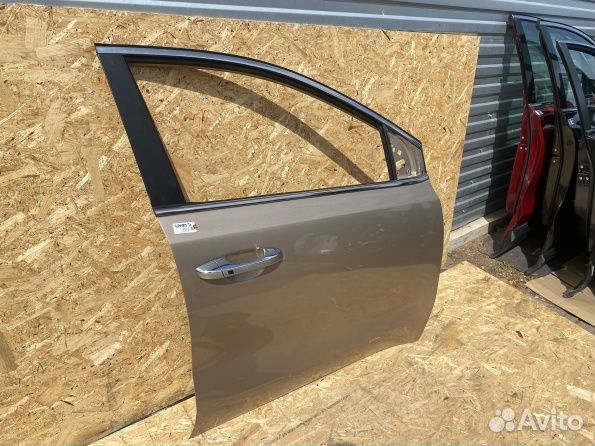 Kia Sportage 4 Дверь правая передняя