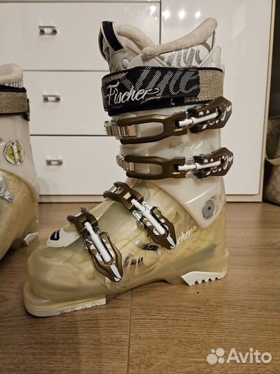 Горнолыжные ботинки fischer 23.5