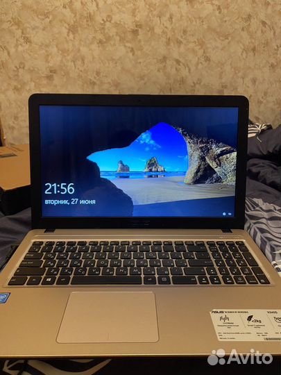 Ноутбук asus X540S
