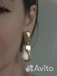 Шикарные клипсы Givenchy