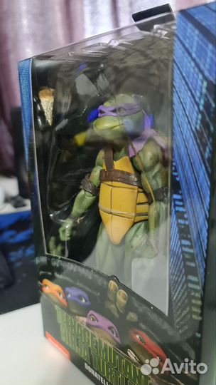 Черепашка-ниндзя оригинал Neca Донателло