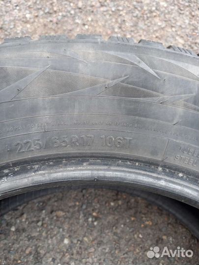 Yokohama 704R 225/65 R17