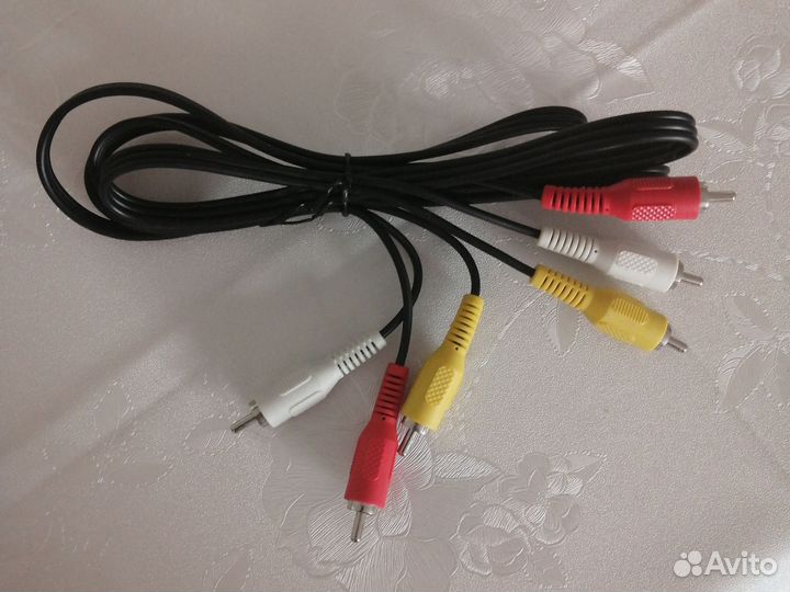 Кабель 3RCA3RCA 125 см