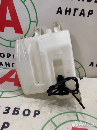 Бачок омывателя Nissan Note E11 (1.4) CR14DE 2008