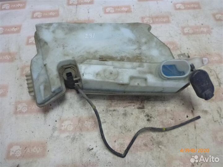 Бачок омывателя Nissan Almera G15 K4M 2013