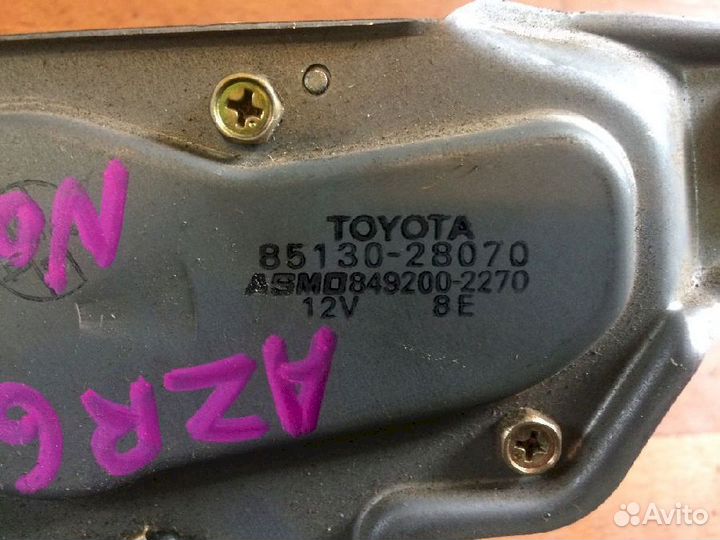 Моторчик заднего стеклоочистителя (дворника) Toyot