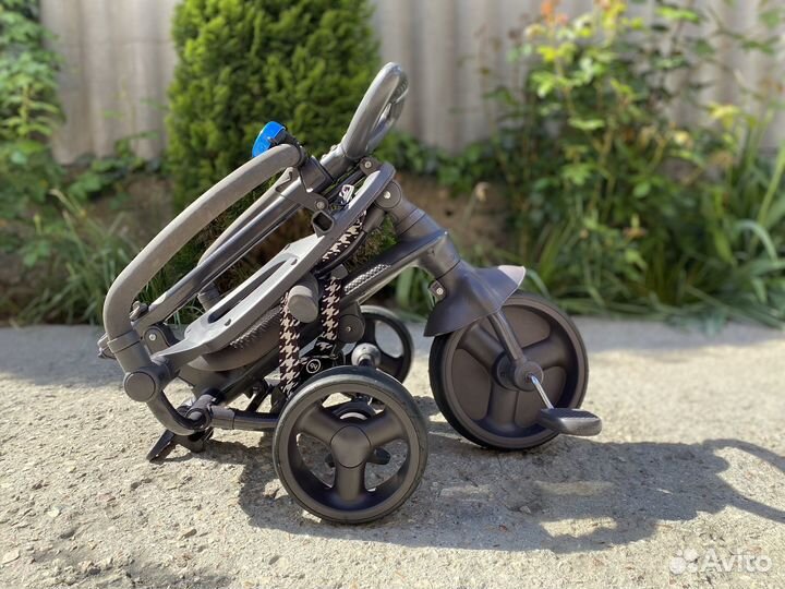 Складной детский трехколесный велосипед