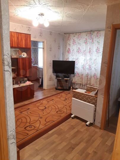 2-к. квартира, 44 м², 1/4 эт.