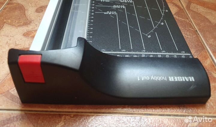 Резак для фотографий и бумаги