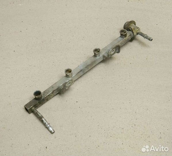 Рампа топливная Daewoo Nexia N150 F16D3