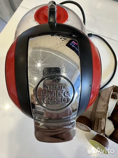 Кофеварка капсульная dolce gusto